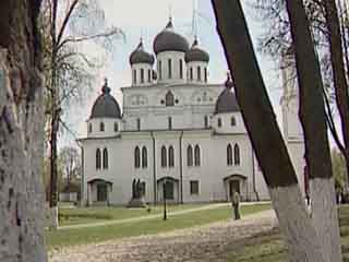  Dmitrov:  Moskovskaya Oblast':  Russia:  
 
 Uspensky cathedral